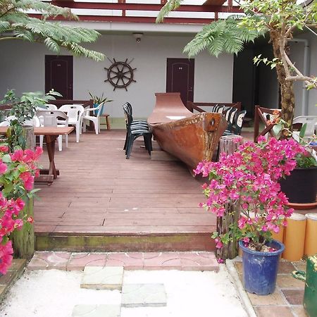 Patio House Reef Hotel Zamami Exterior photo